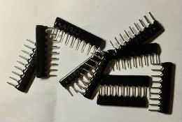 A102J 1K 9脚 1/8W  ±5% 直插排阻