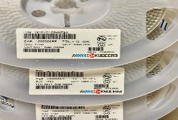 贴片电容AVX,12101C105KAT2A 1uF 100V 10% X7R SMT1210
