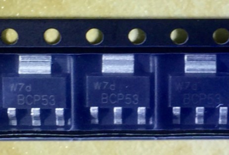 BCP53 ，SOT223 Nxp 80 V, 1 A PNP medium power transistors 