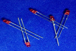 F3 Red LED，DIP,Highlight,long foot 27mm height