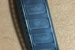 ADS1256IDBR