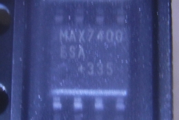 MAX7400ESA，MAX7412EUA，MAX7414EUA，MAX7422EUA，MAX7424CUA，MAX7427CUA